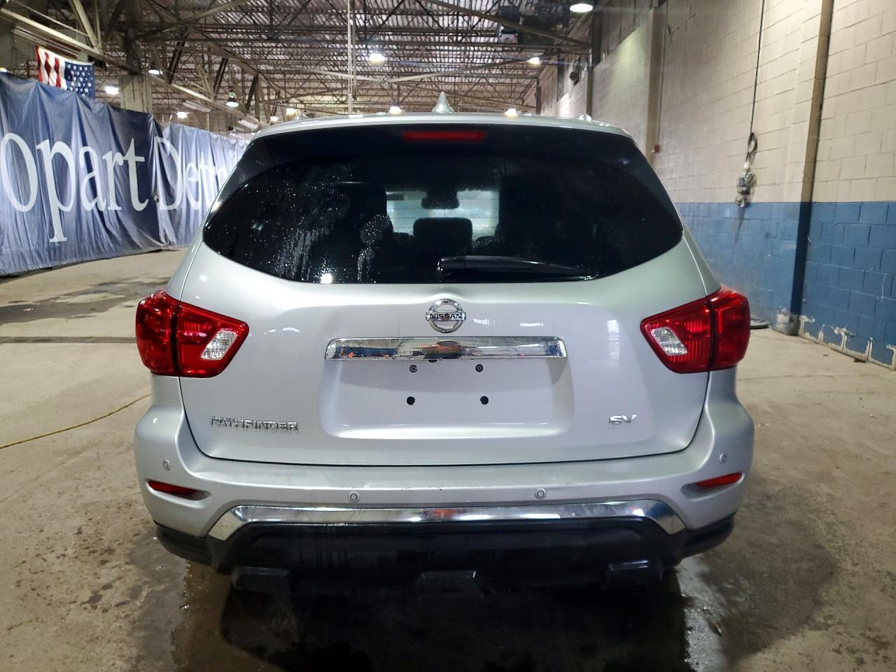 2020 Nissan Pathfinder Sv - Фото 6