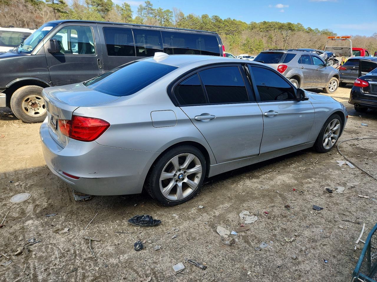 2013 BMW 320 I xDrive - Фото 3