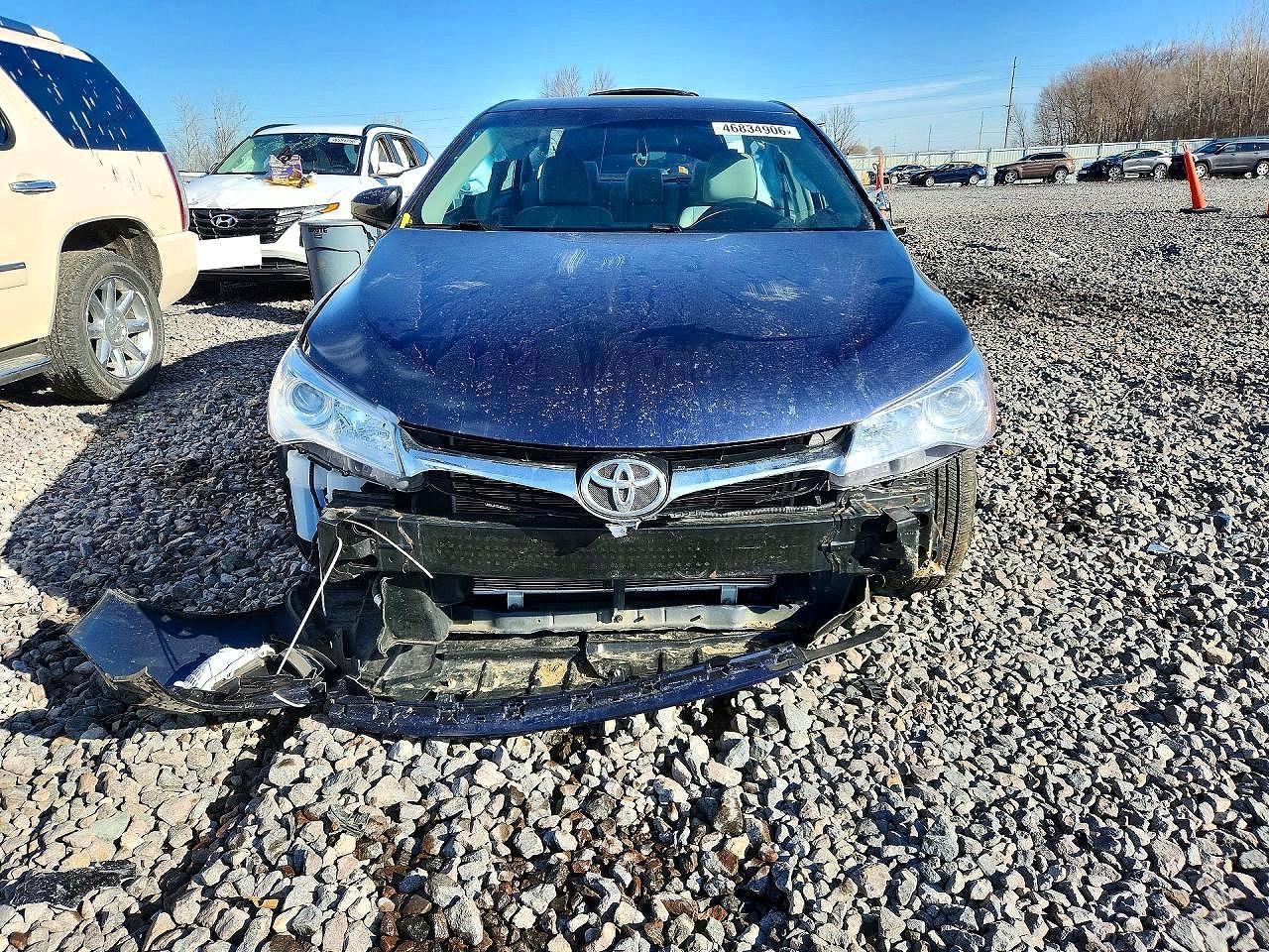 2015 Toyota Camry Le - Фото 5