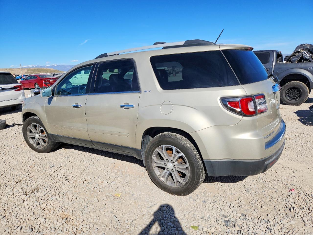 2013 GMC Acadia Slt-1 - Image 2