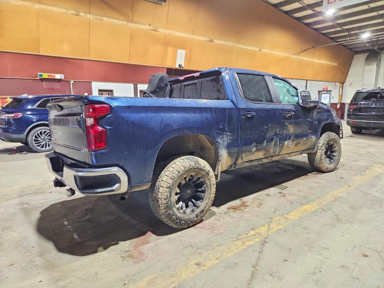 2021 Chevrolet Silverado K1500 Lt - Image 3