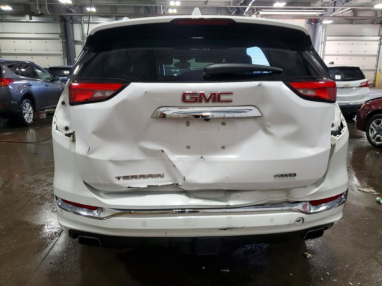 2018 GMC Terrain Denali - Фото 6