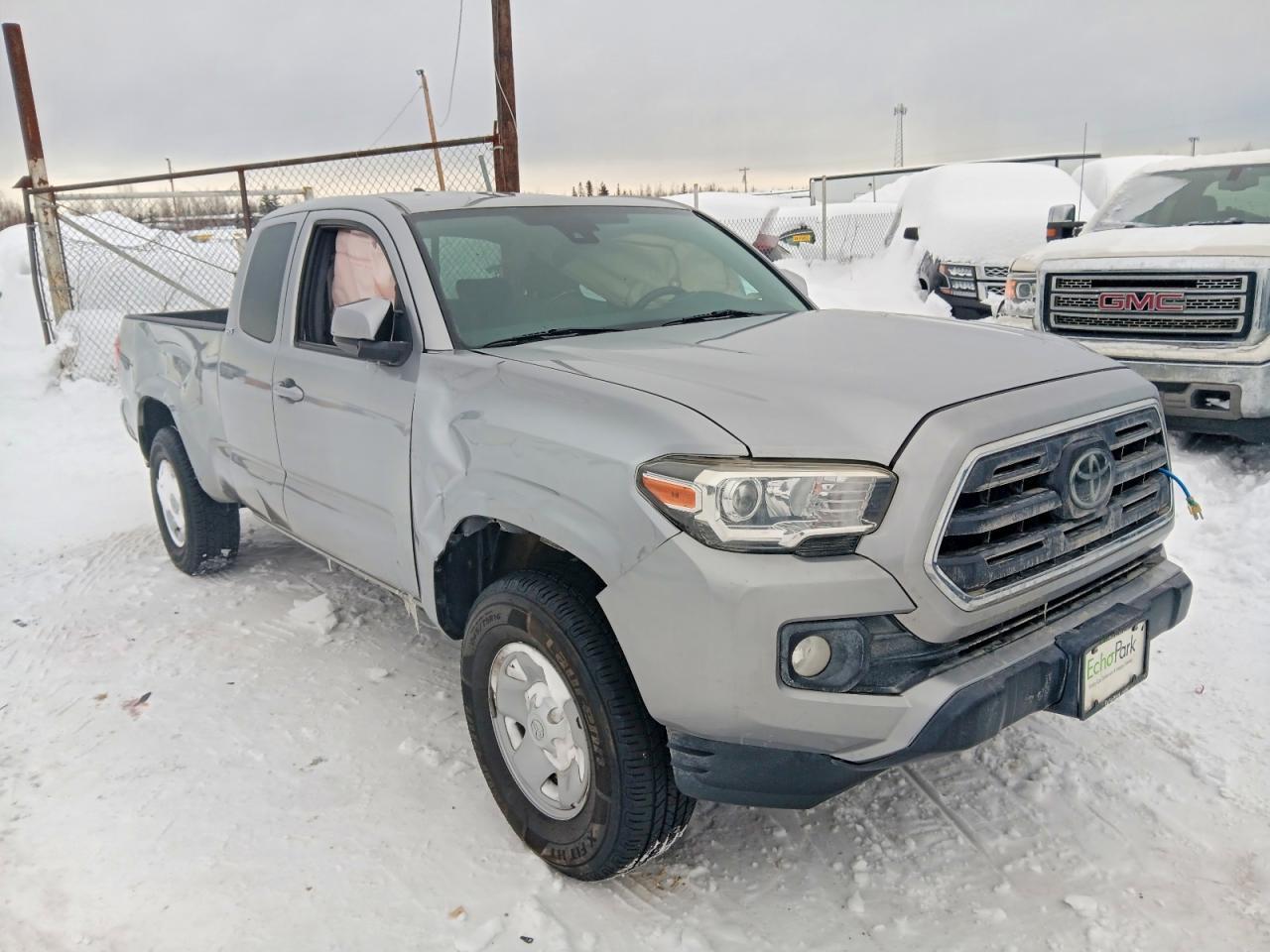 2018 Toyota Tacoma Access Cab - Фото 4