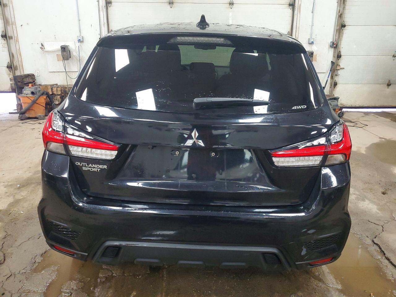 2022 Mitsubishi Outlander Sport Es - Фото 6