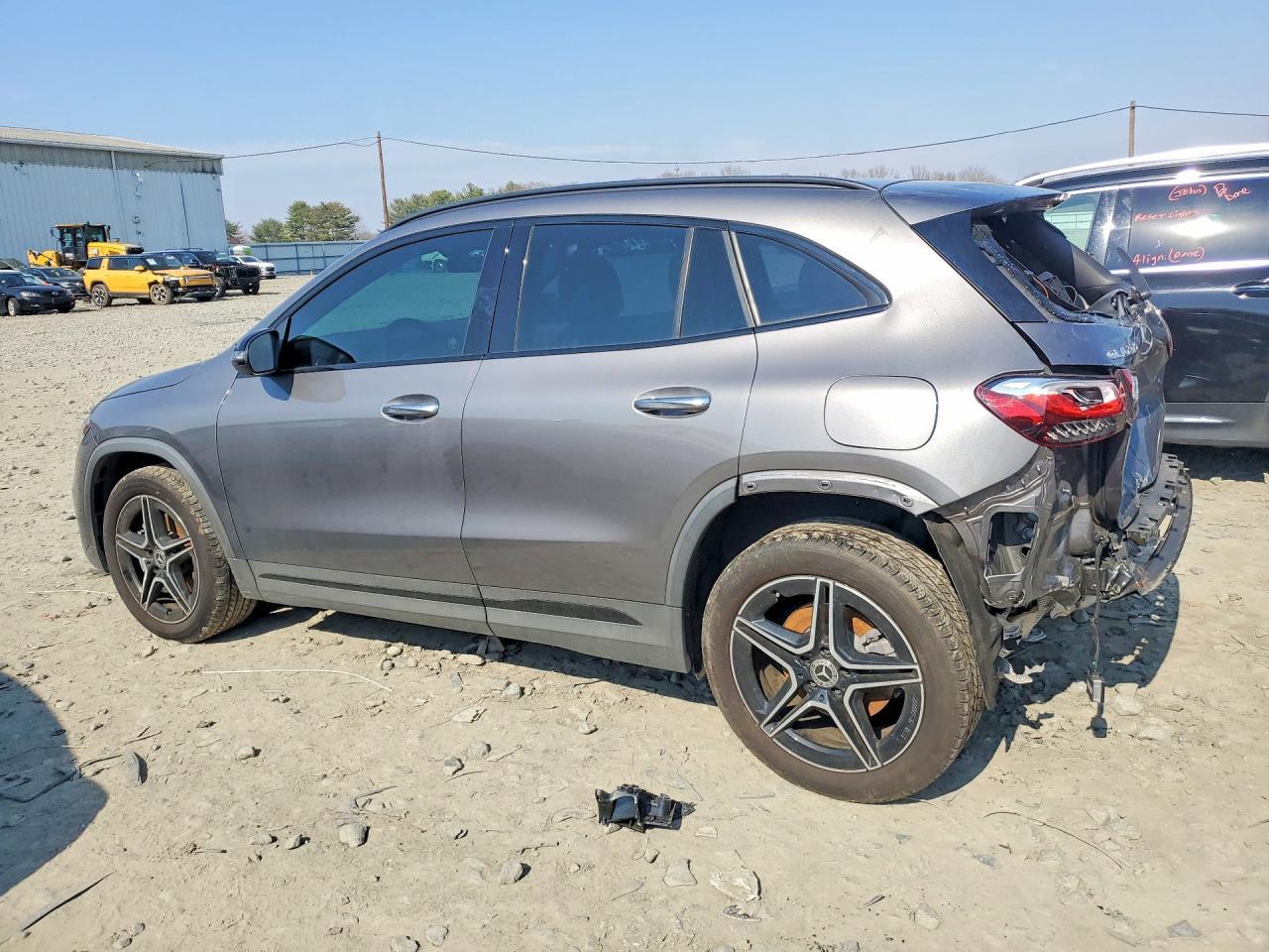 2022 Mercedes-Benz Gla 250 4Matic - Image 2