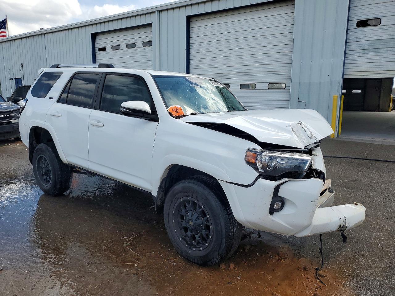2022 Toyota 4Runner Sr5 Premium - Фото 4