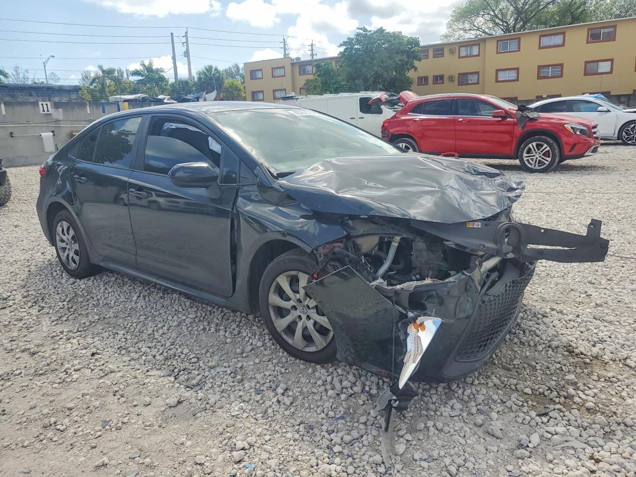 2022 Toyota Corolla Le - Фото 4
