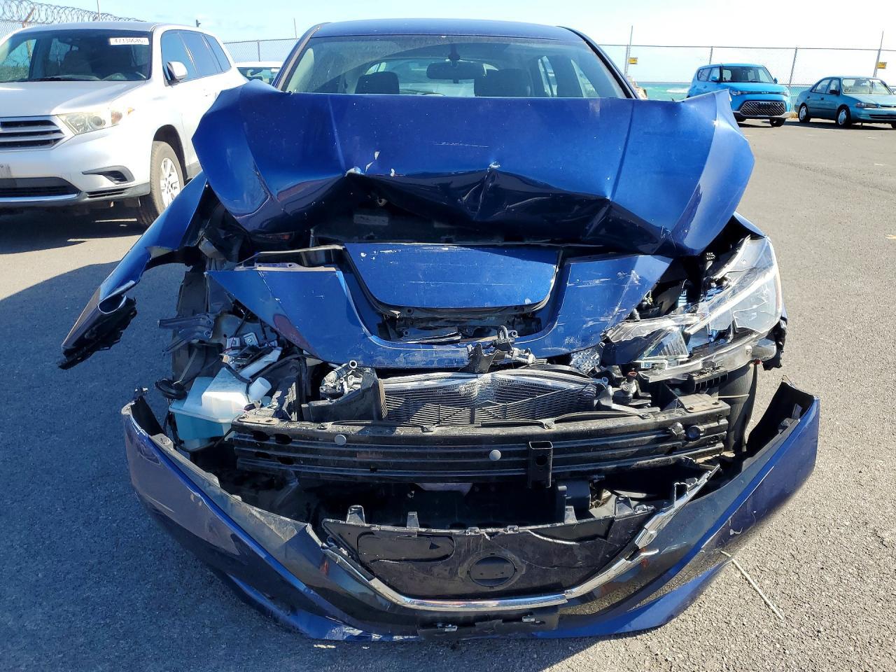 2019 Nissan Leaf S - Image 5