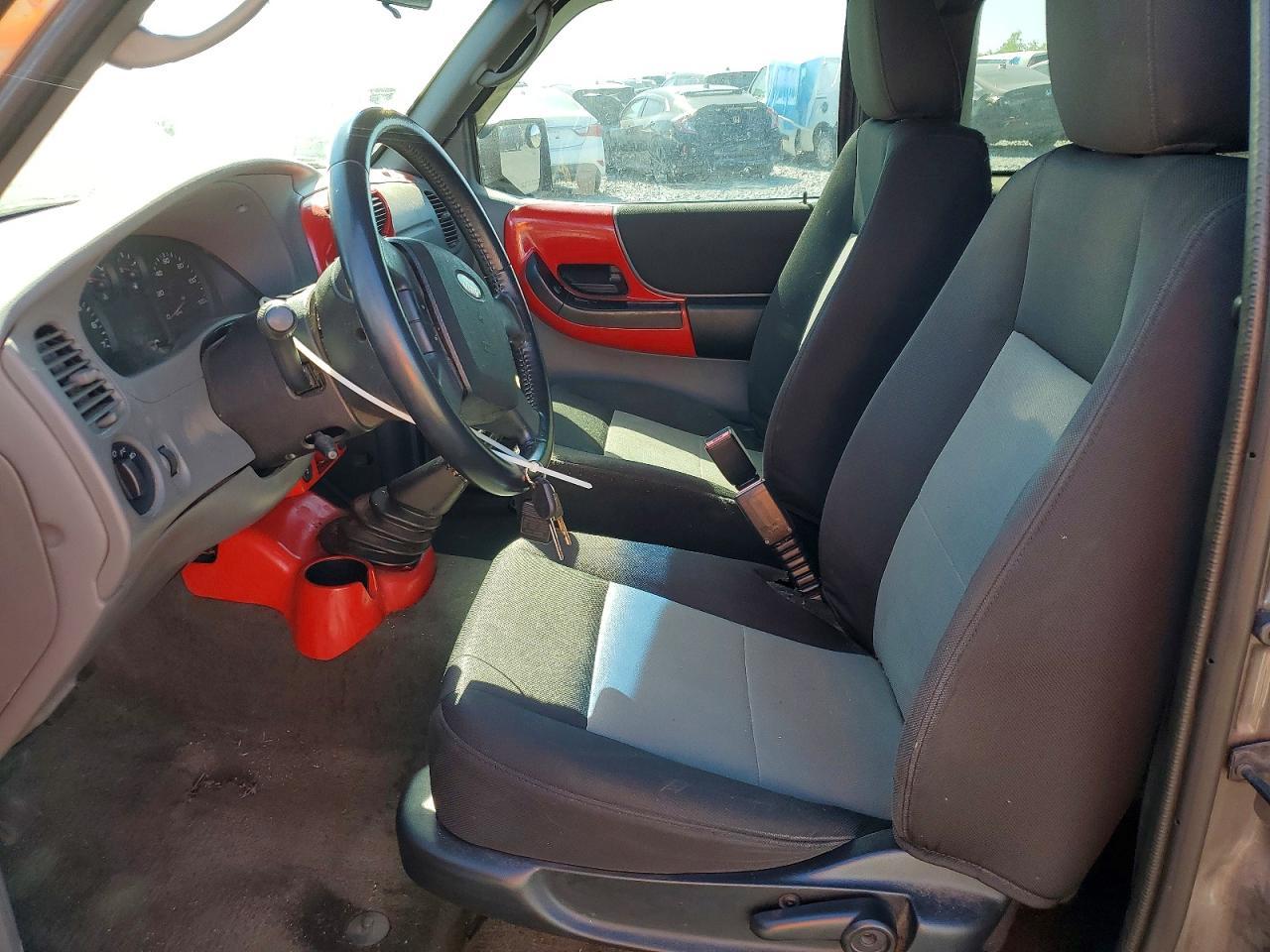 2011 Ford Ranger Super Cab - Фото 7