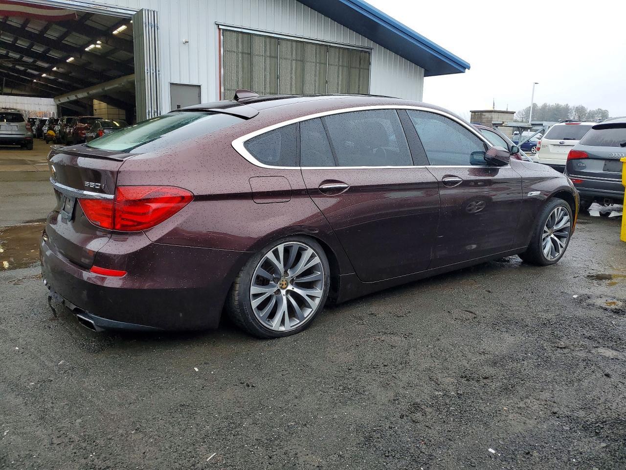 2013 BMW 550 Igt - Фото 3