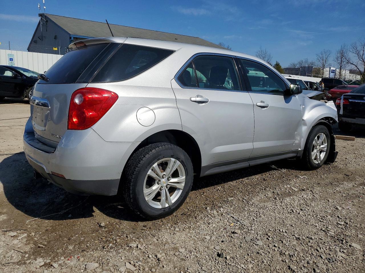 2014 Chevrolet Equinox Ls - Фото 3