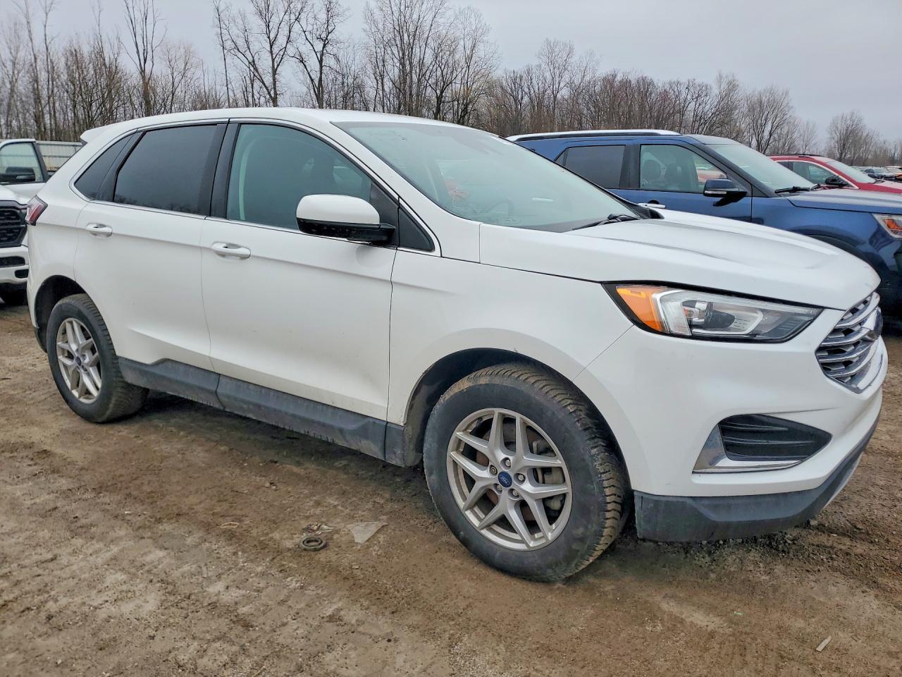 2022 Ford Edge Sel Awd - Image 4
