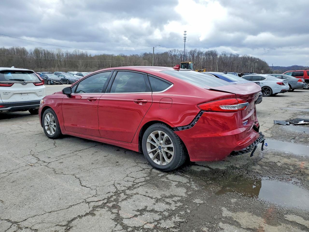 2019 Ford Fusion Se - Фото 2