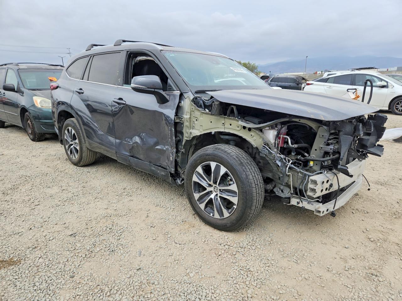 2024 Toyota Highlander Hybrid Xle - Фото 4
