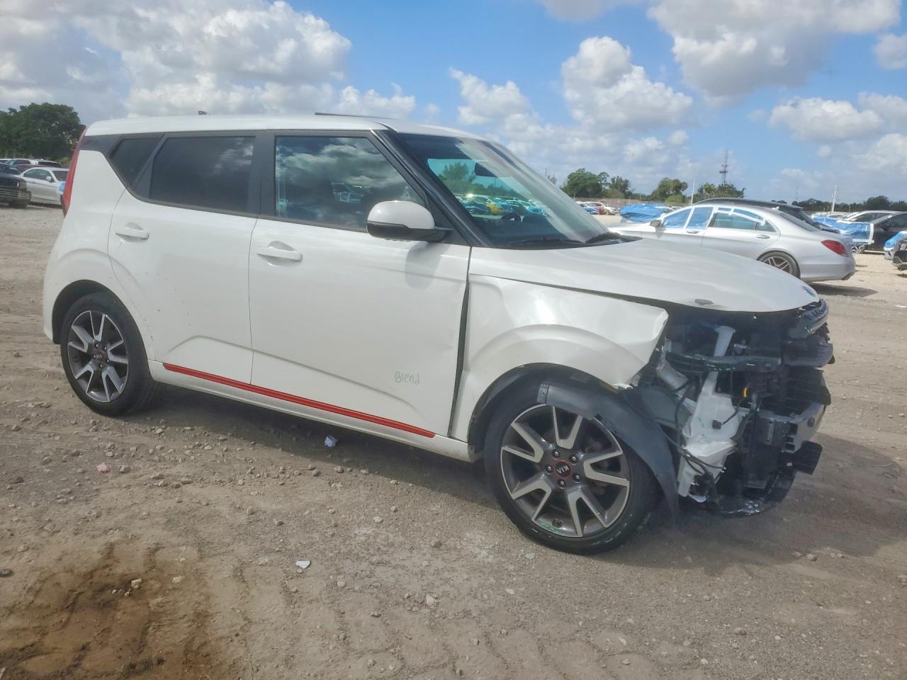 2021 Kia Soul Gt-Line - Image 4