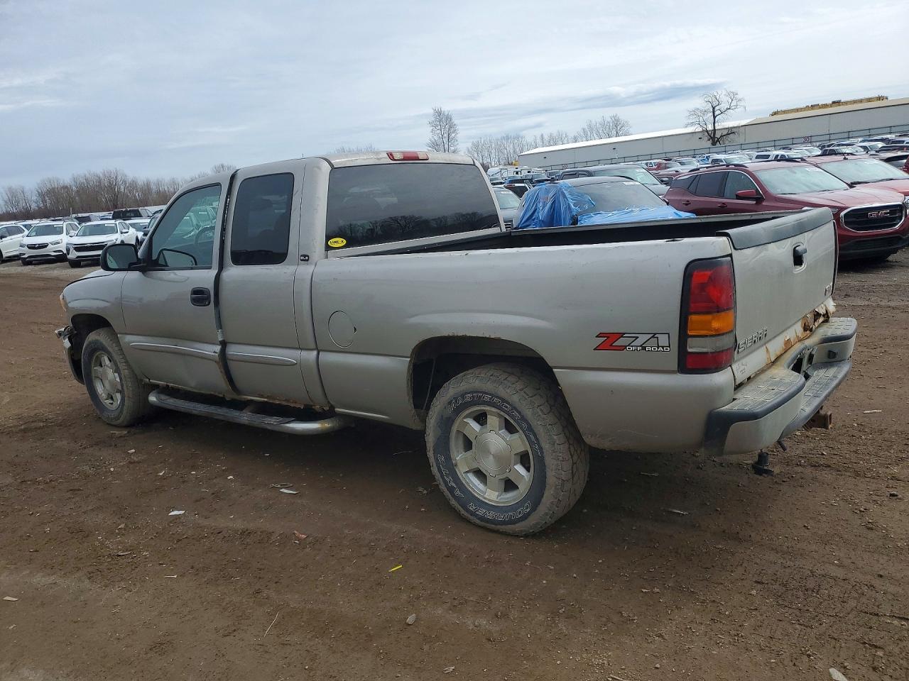 2006 GMC New Sierra K1500 - Image 2
