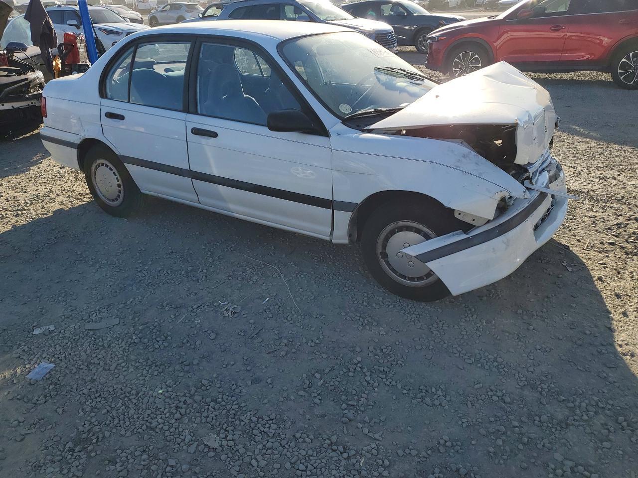 1992 Toyota Tercel Le - Фото 4