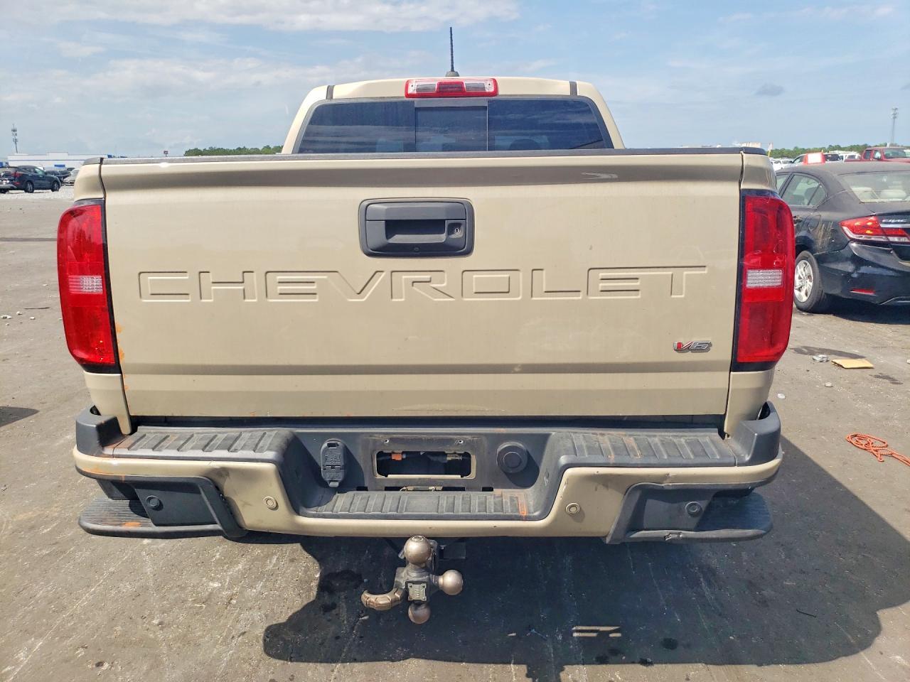 2021 Chevrolet Colorado Z71 - Image 6