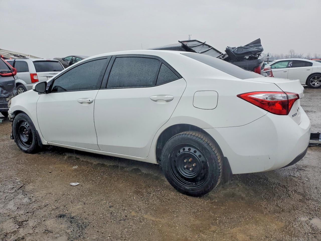 2016 Toyota Corolla L - Фото 2