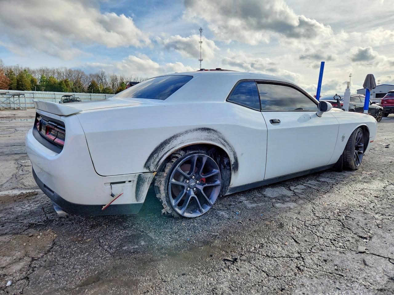 2017 Dodge Challenger R - Фото 3