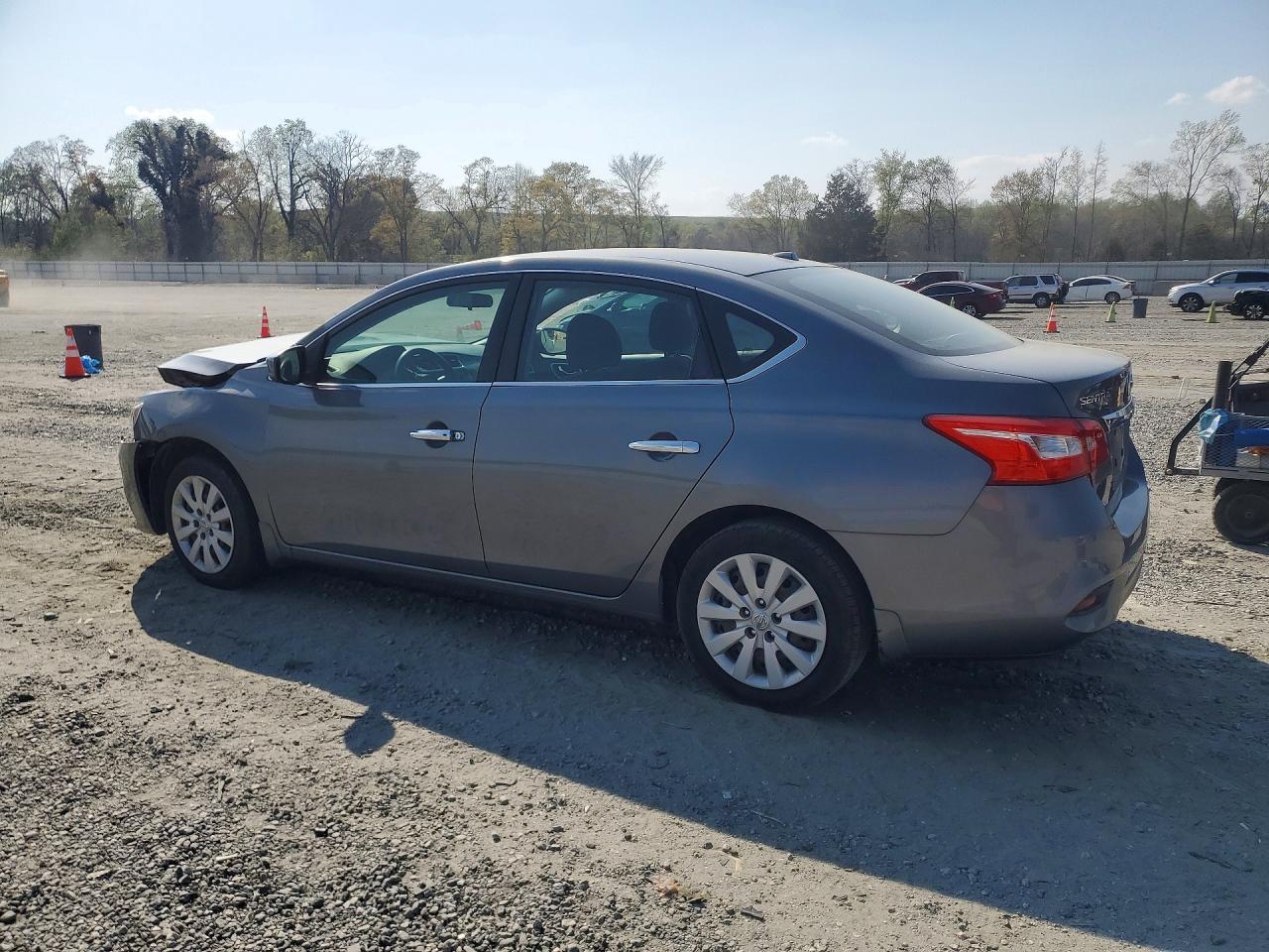 2017 Nissan Sentra - Image 2