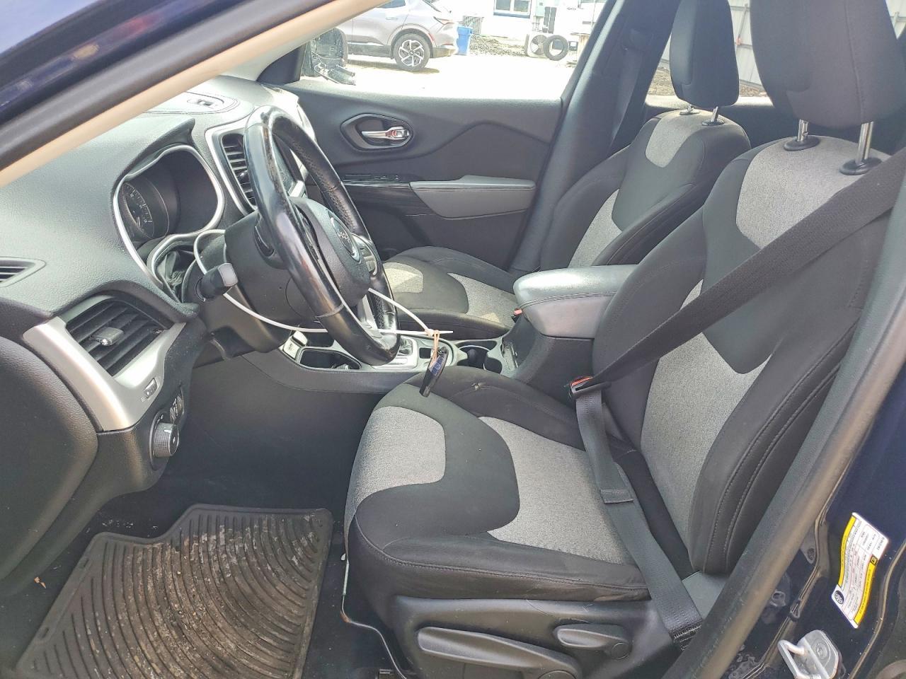 2014 Jeep Cherokee Latitude - Фото 7