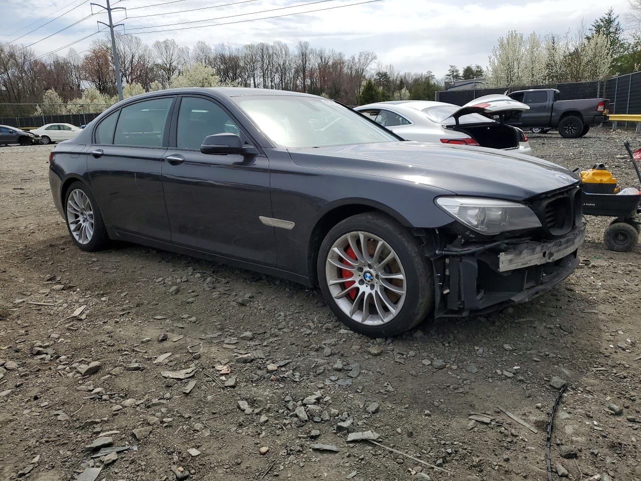 2013 BMW 750 Lxi - Фото 4