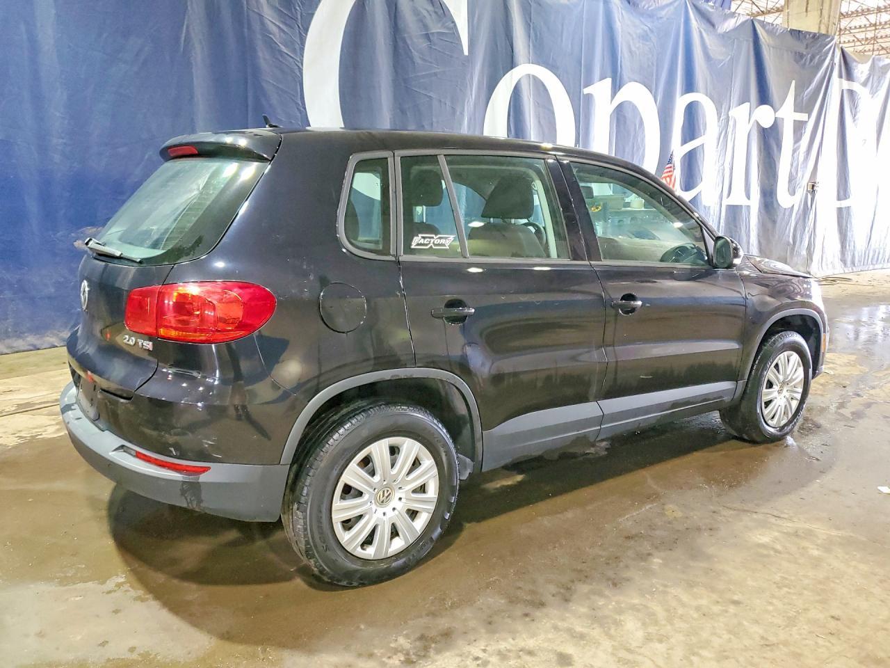 2012 Volkswagen Tiguan S - Image 3