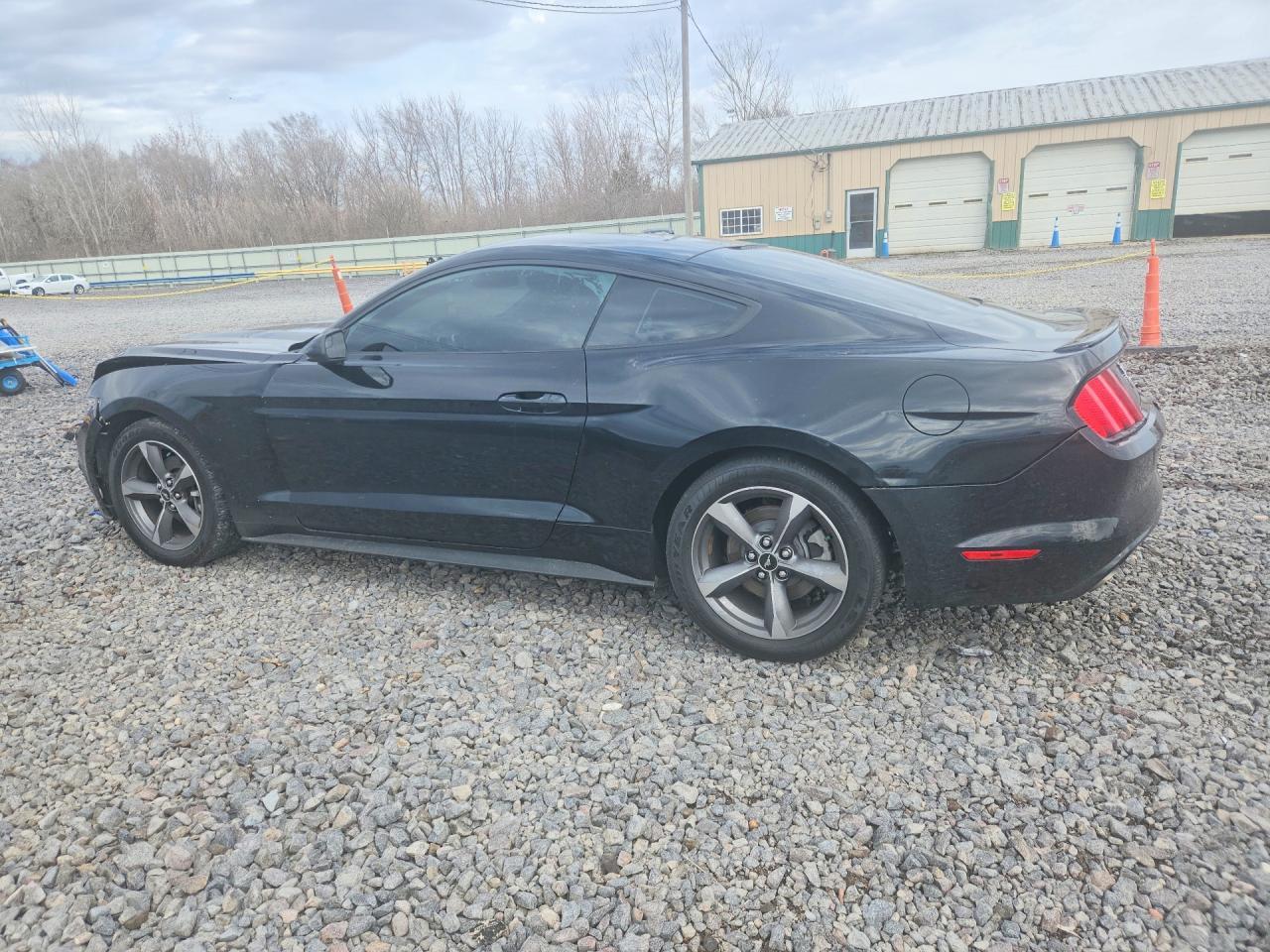 2015 Ford Mustang - Image 2