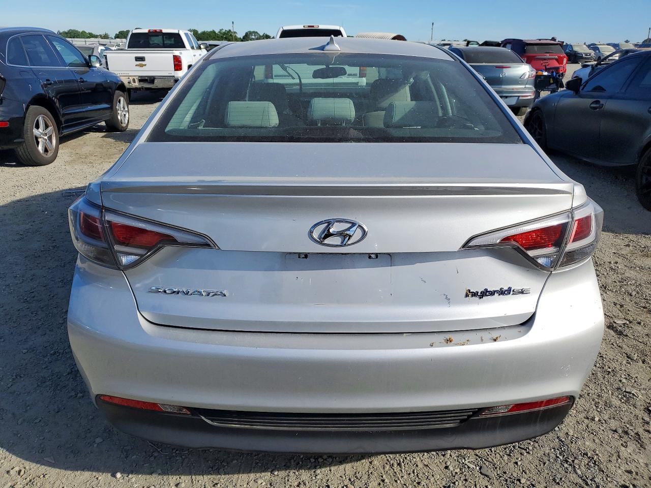 2016 Hyundai Sonata Hybrid Se - Image 6