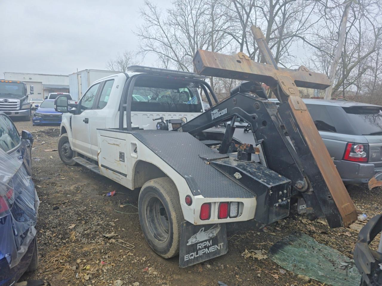 2017 Ford F350 Super Duty - Image 3