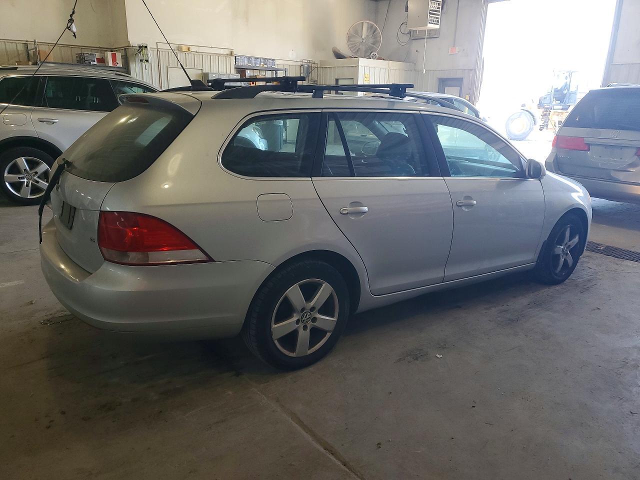 2009 Volkswagen Jetta Se - Фото 3