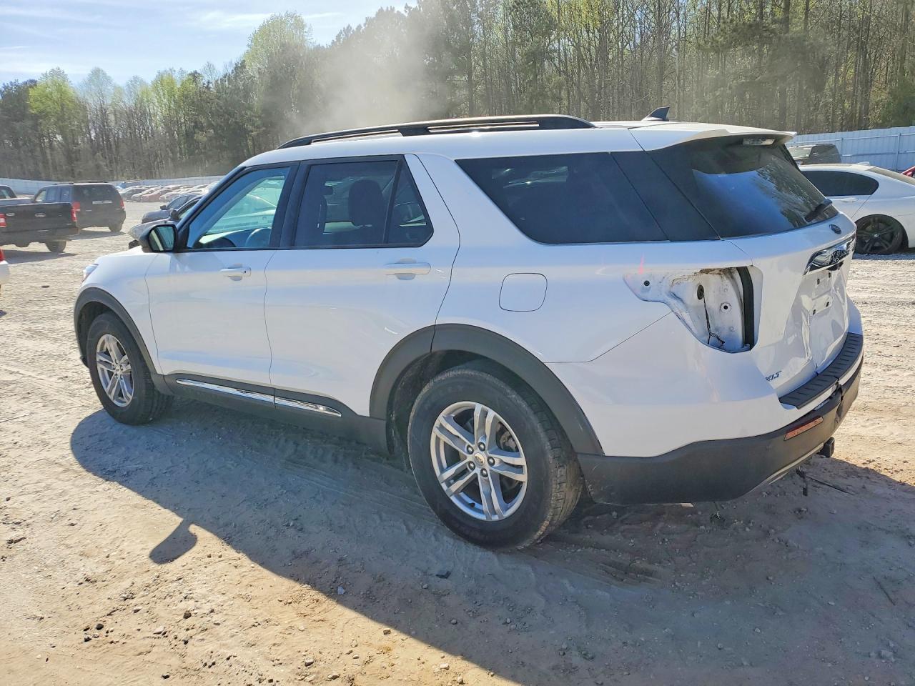 2021 Ford Explorer Xlt - Фото 2