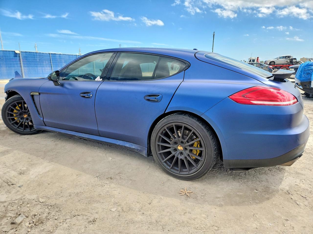 2016 Porsche Panamera S - Фото 2