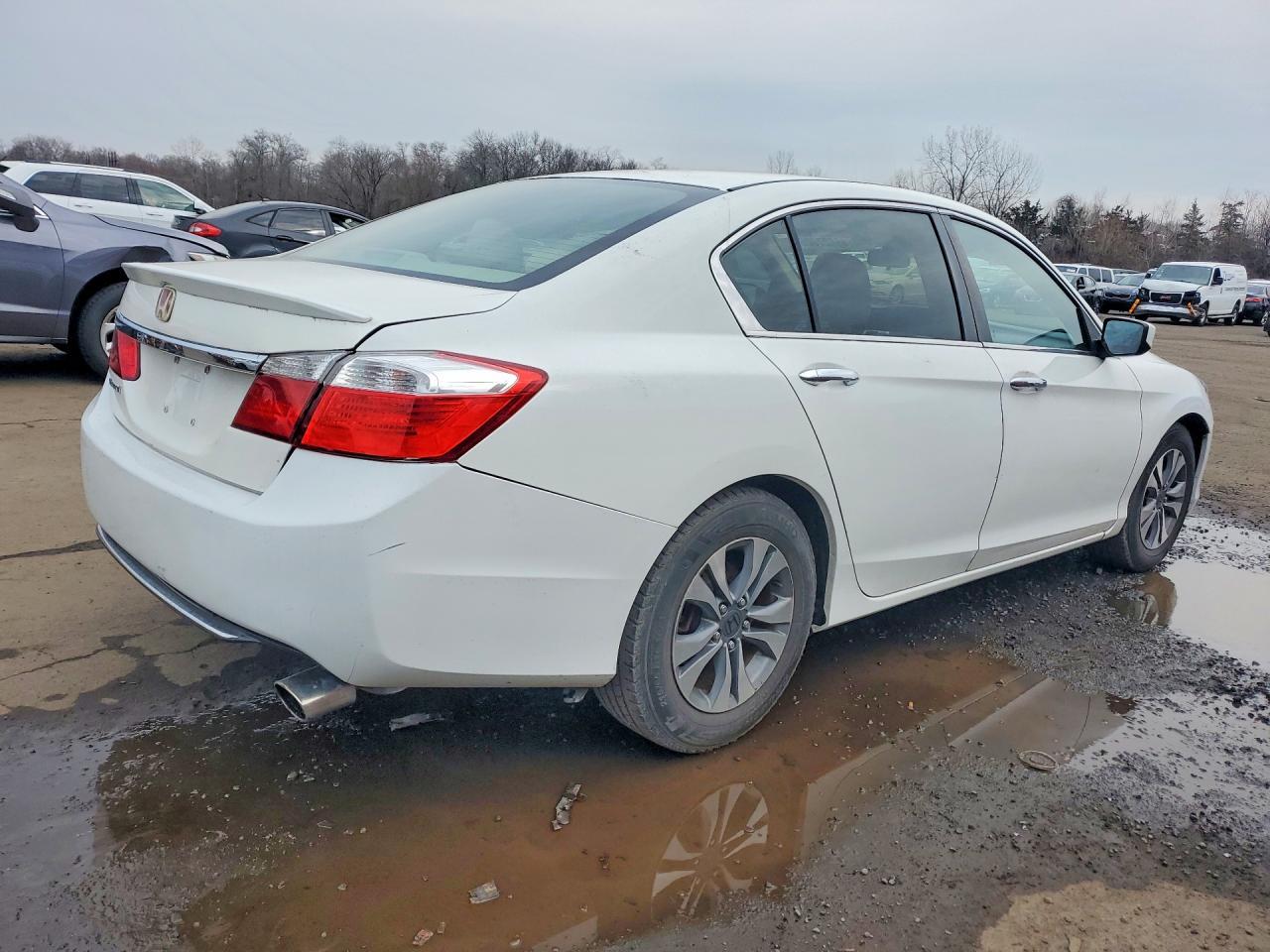 2013 Honda Accord Lx - Image 3