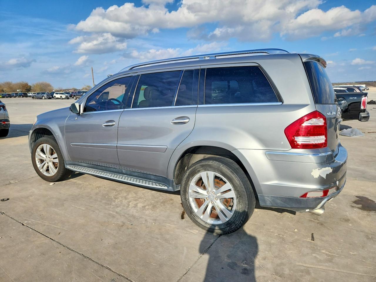 2010 Mercedes-Benz Gl 450 4Matic - Фото 2