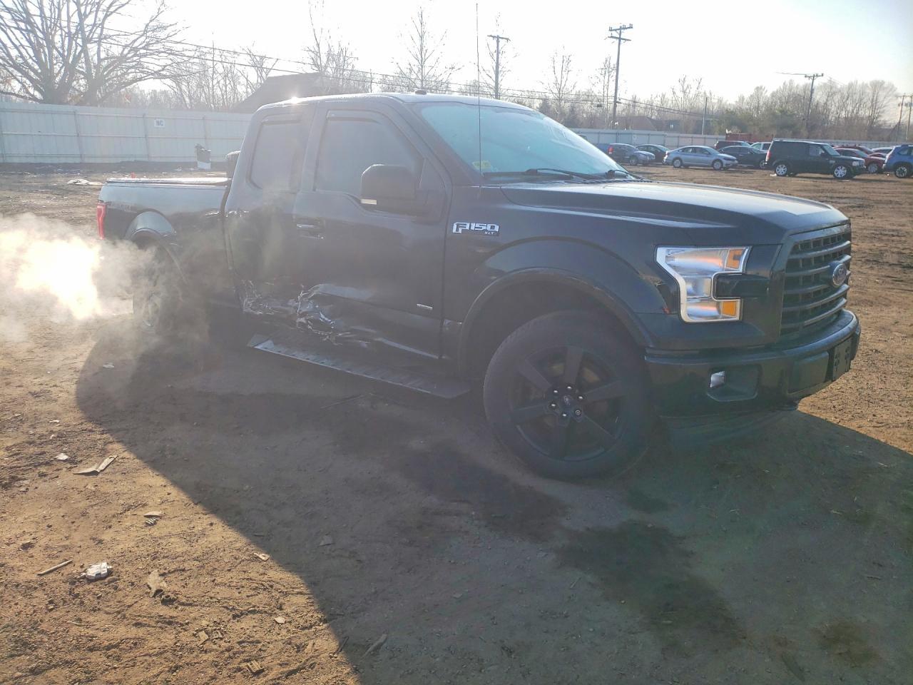 2017 Ford F150 Super Cab - Фото 4