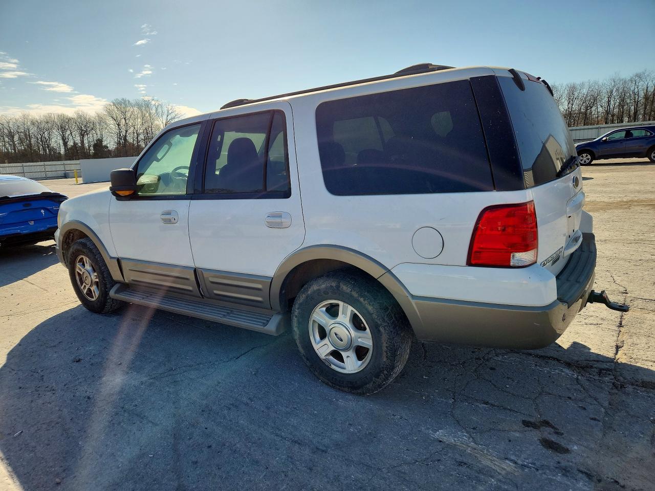2003 Ford Expedition Eddie Bauer - Image 2