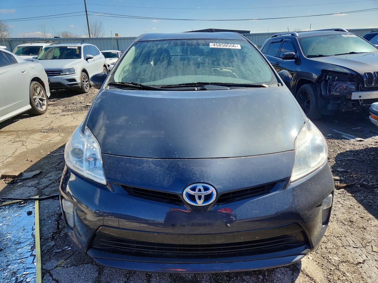 2012 Toyota Prius Two - Фото 5