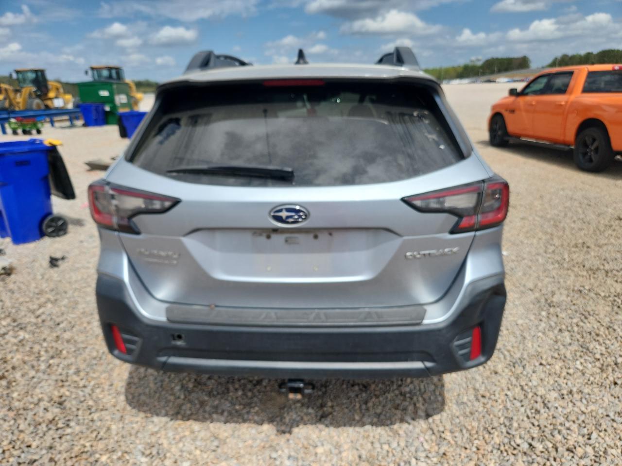 2021 Subaru Outback Premium - Image 6