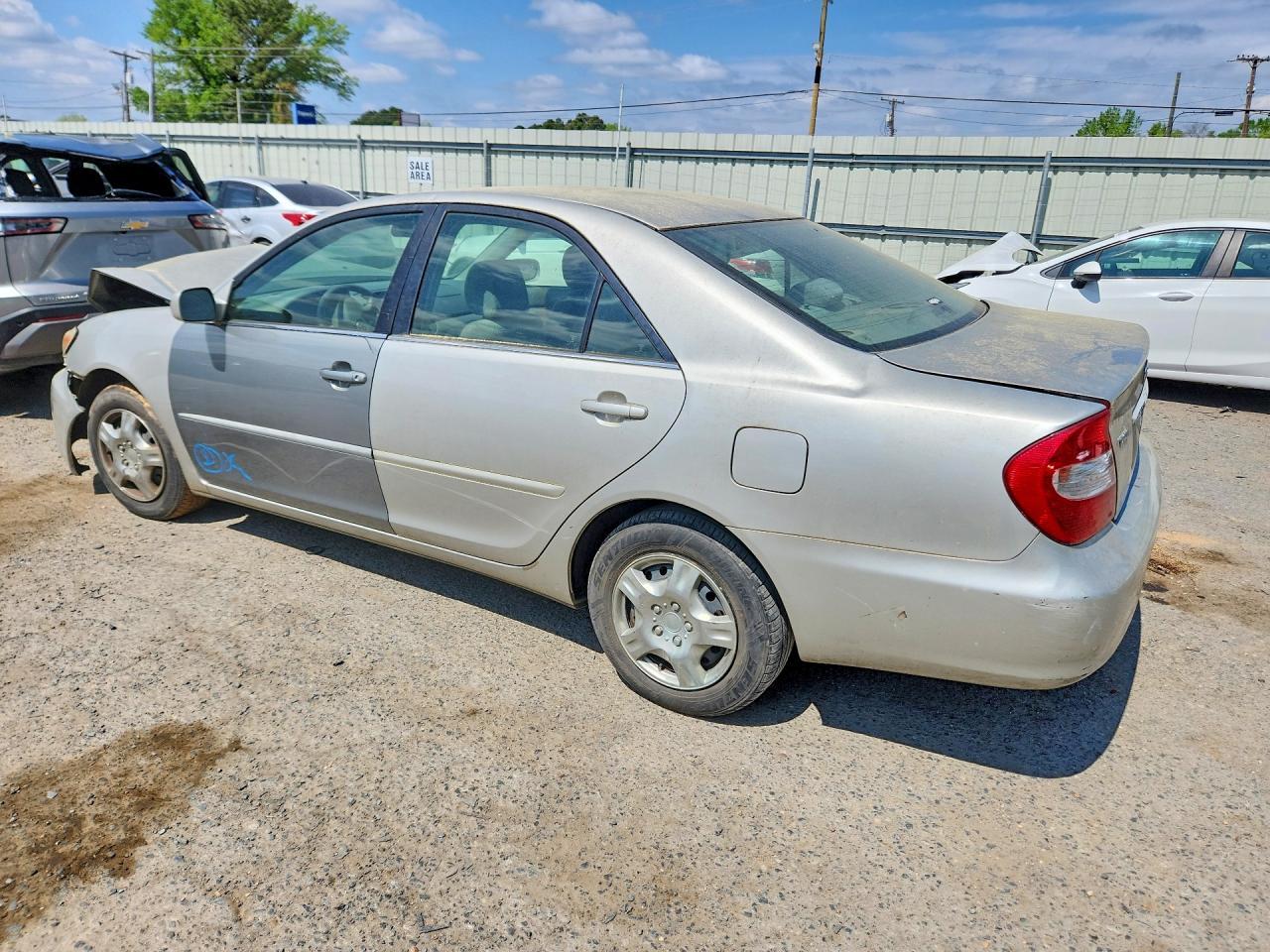 2003 Toyota Camry Le - Image 2