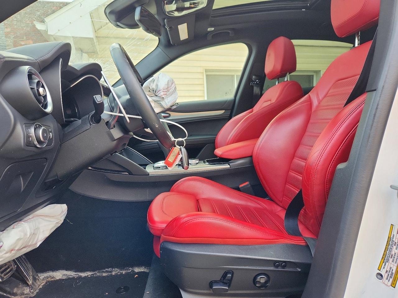 2024 Alfa Romeo Stelvio Ti - Фото 7