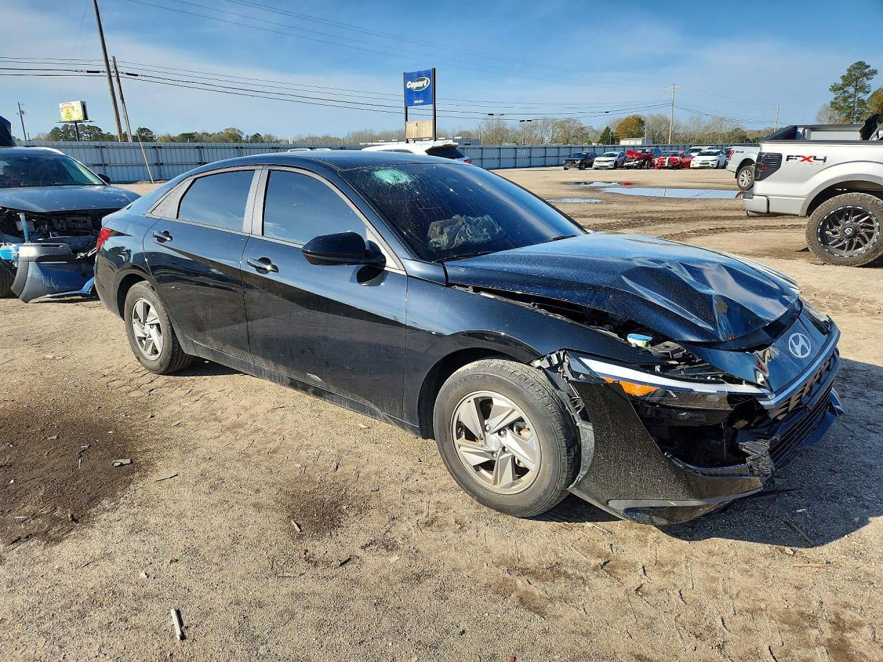 2024 Hyundai Elantra Se - Фото 4