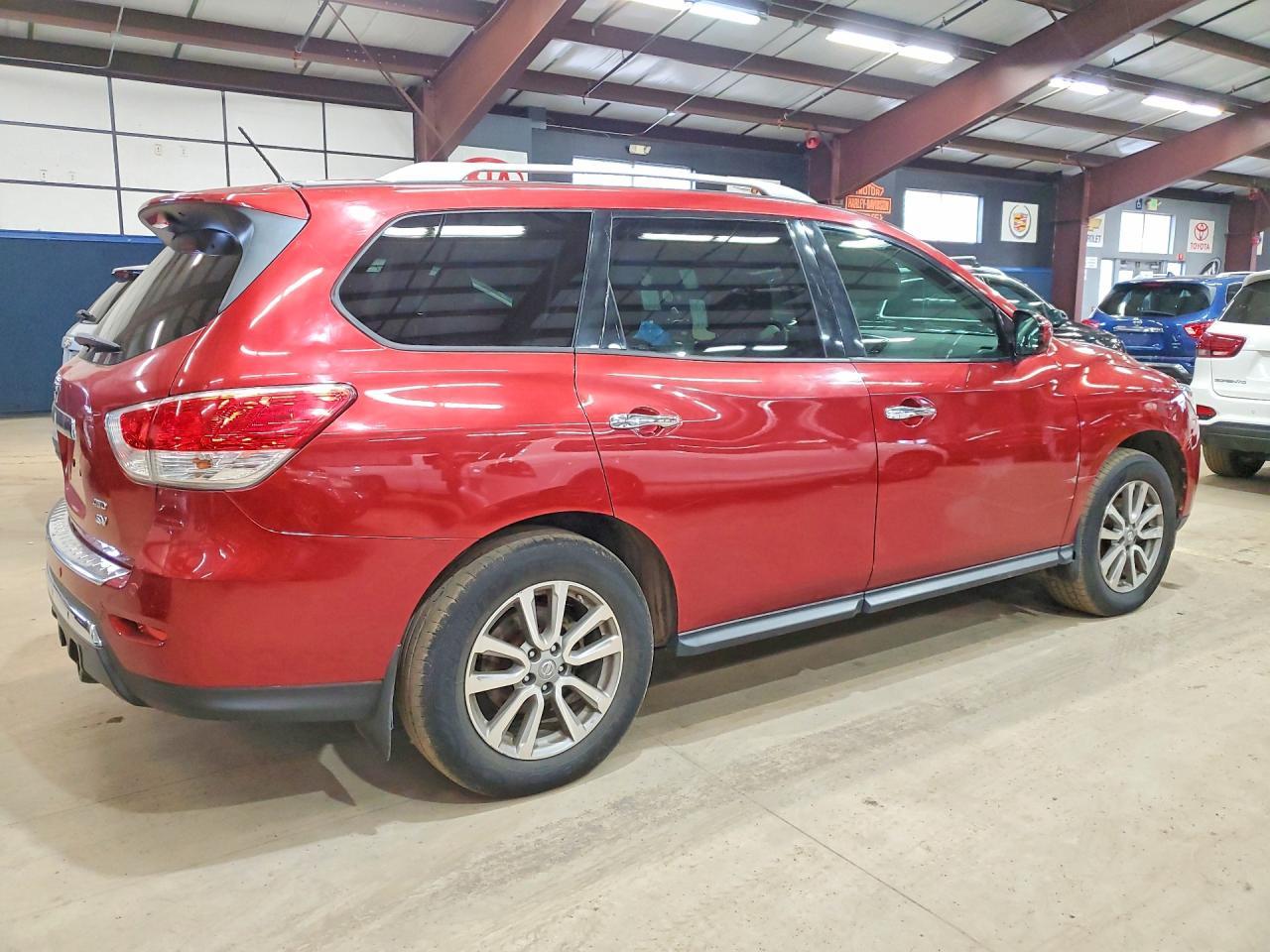 2014 Nissan Pathfinder Sv - Фото 3