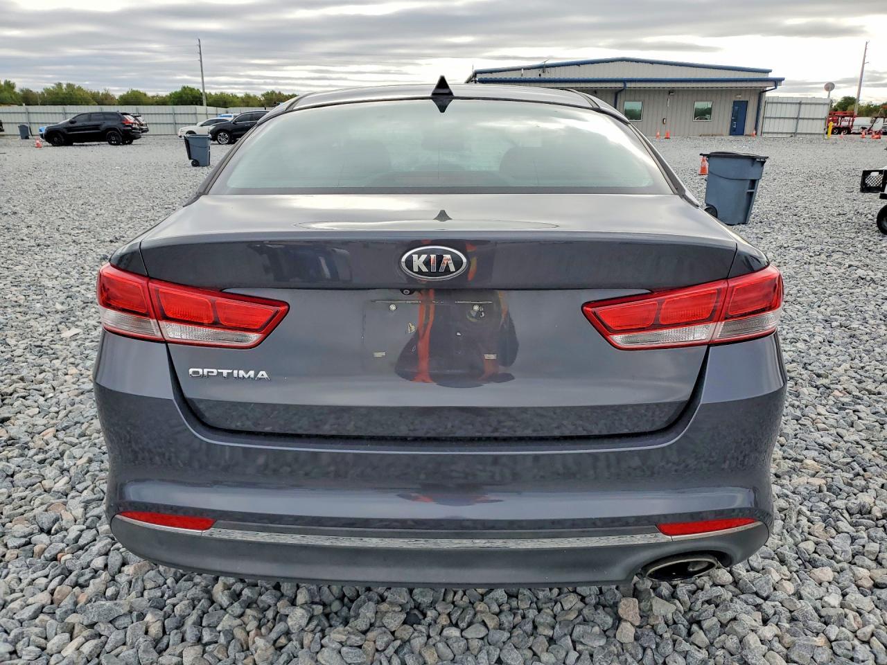 2017 Kia Optima Lx - Фото 6