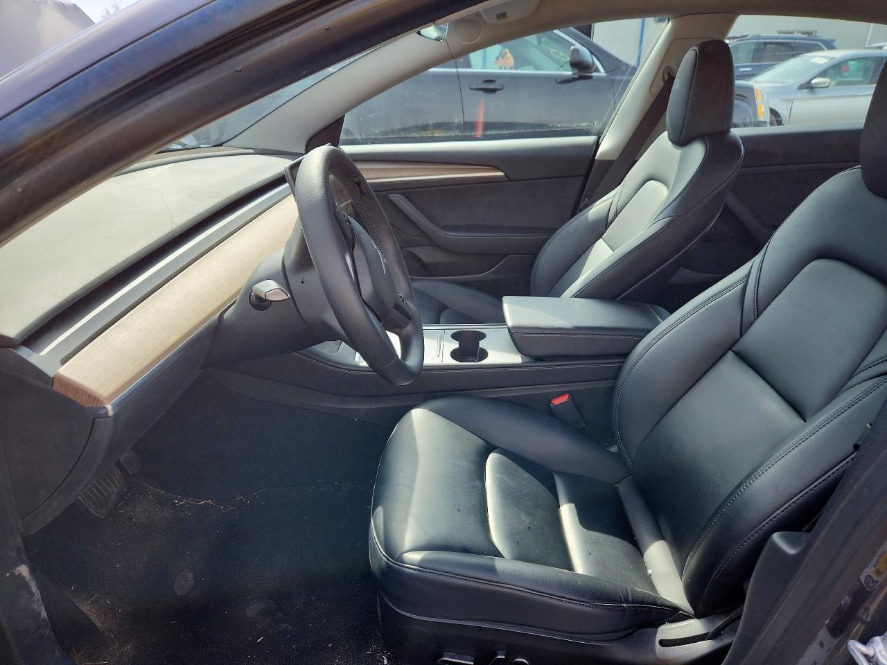 2023 Tesla Model 3 - Фото 7