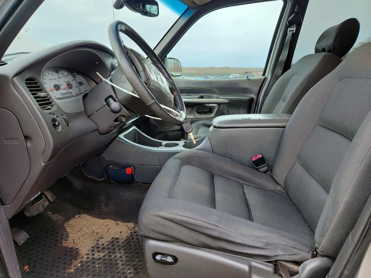 2002 Ford Explorer Sport Trac Xlt - Image 7