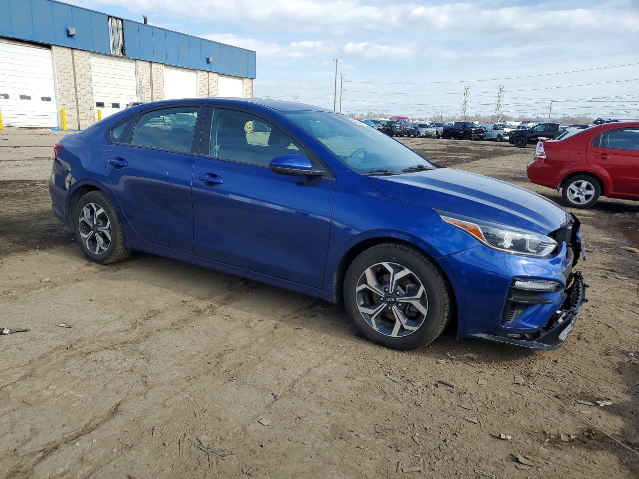 2019 Kia Forte Lxs - Image 4