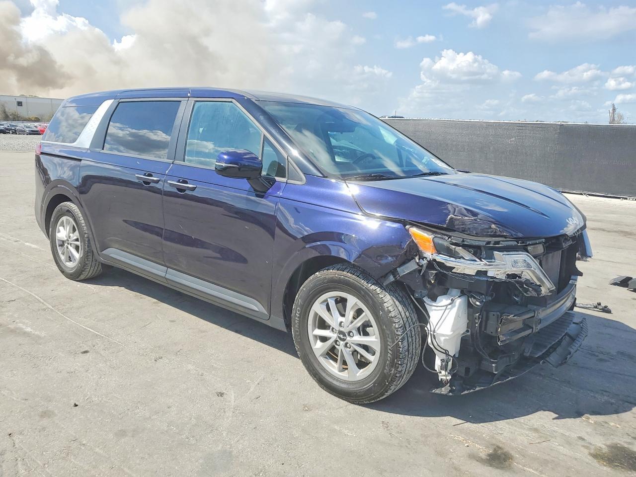2024 Kia Carnival Lx - Фото 4