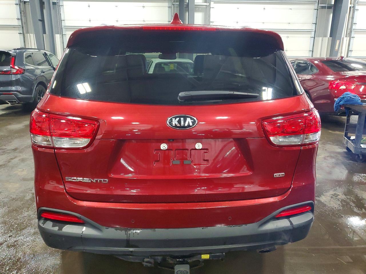 2017 Kia Sorento Lx - Image 6